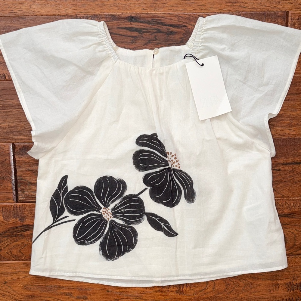 Zara Kids Floral White Blouse Print with Black Floral Design, size 11-12 - Picture 1 of 6